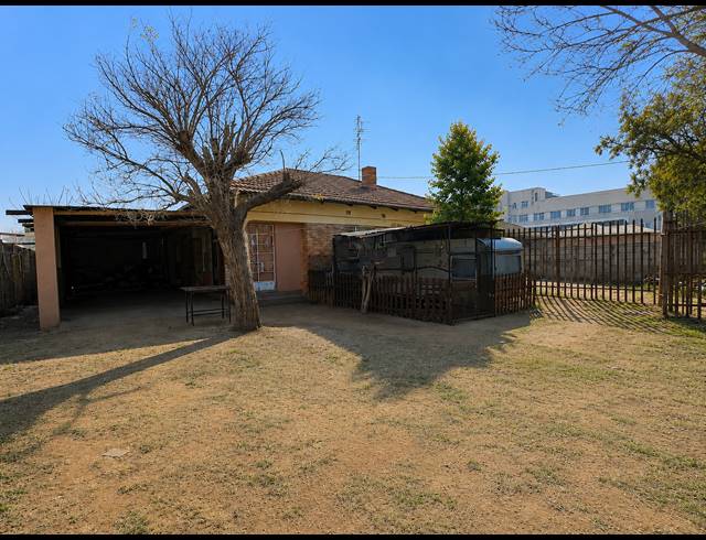 5 BEDROOM HOUSE FOR SALE IN PEACEHAVEN